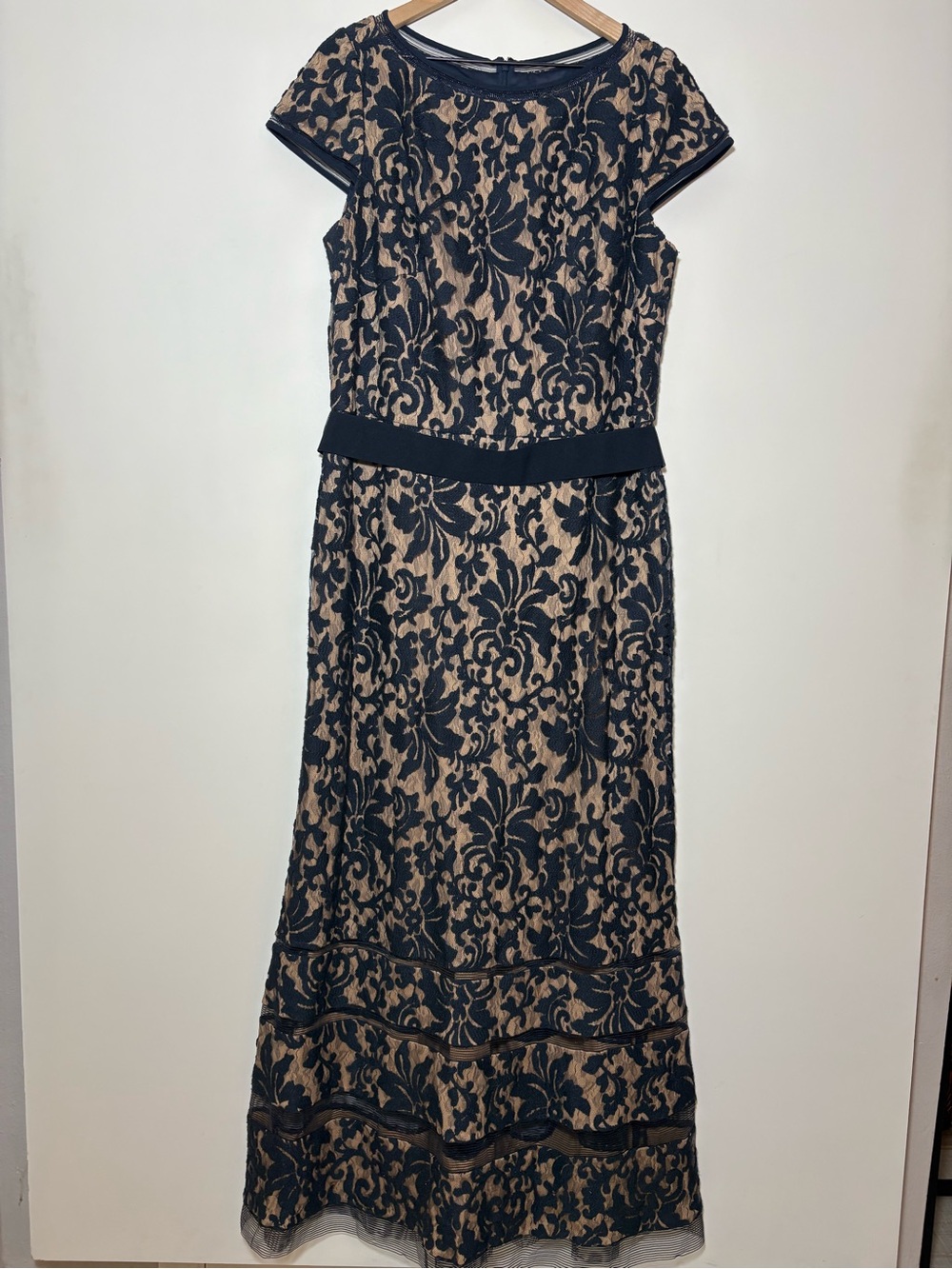 Tadashi Shoji Maxi Dress Women’s 16 Blue Gown Lace Mermaid Evening Victorian - Picture 5 of 15